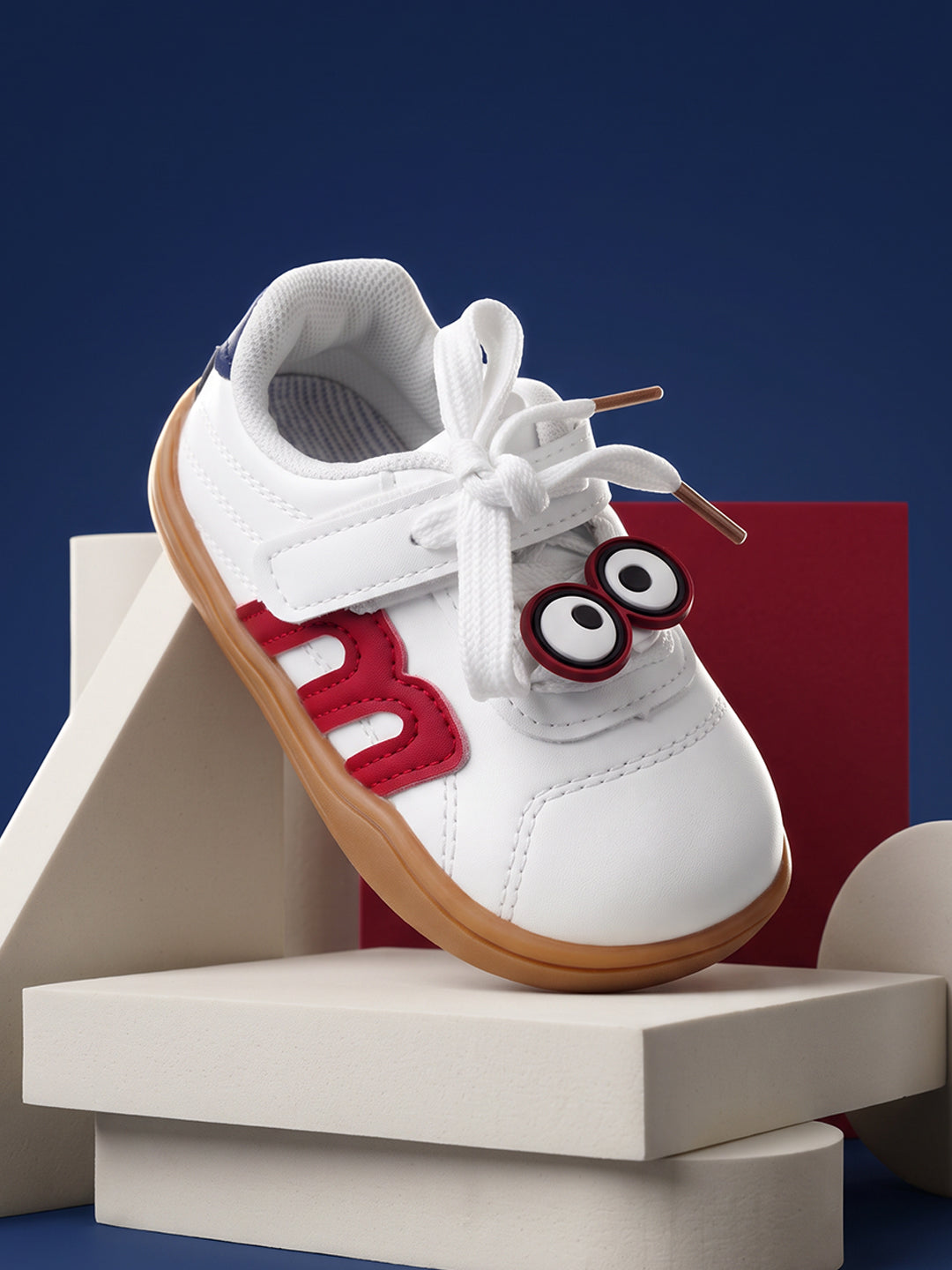 The Little Boo minion sneakers for kids (shoes)