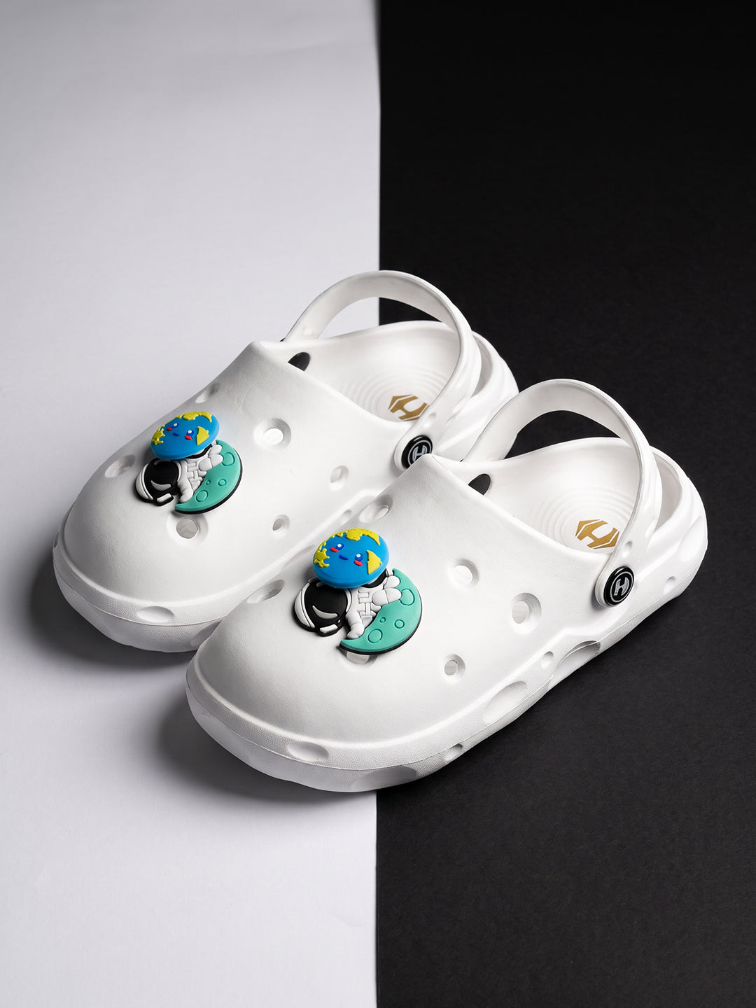 Buzz clogs - kid's