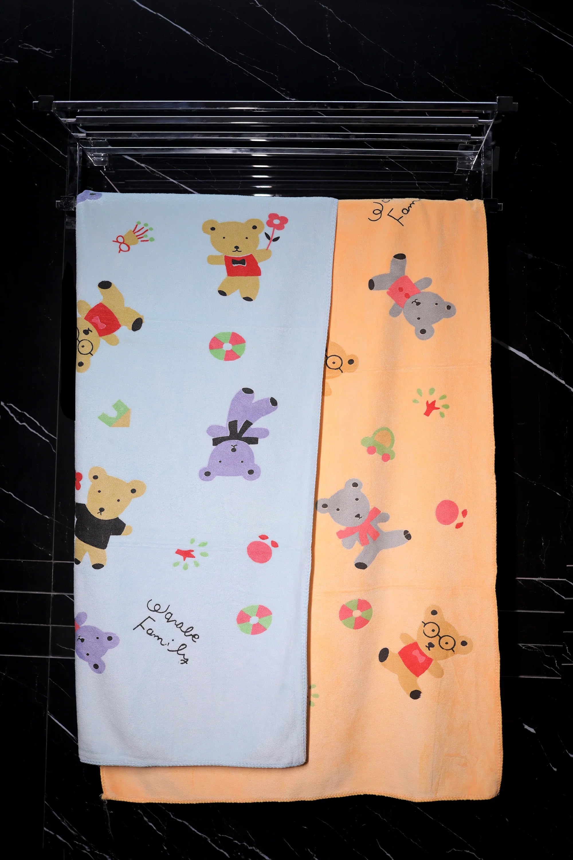 Kids Towel Pooh Print