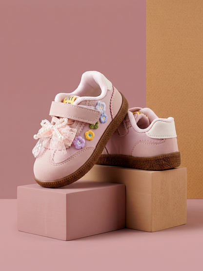 The Little Boo Bow sneakers for kids